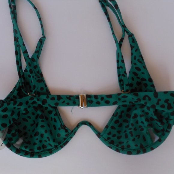 SHEIN Other - Forest Green & Black cheetah print Bikini Top (S) by SHEIN